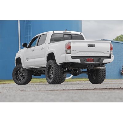 Rough Country 6-Inch Suspension Lift Kit For Toyota Tacoma (05-15, 2WD/4WD)